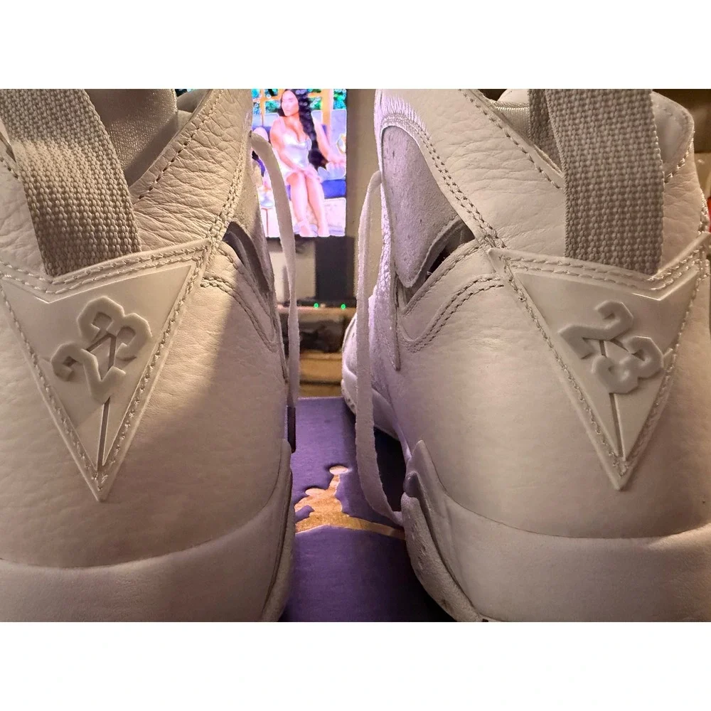 Air Jordan 7 Retro Pure Platinum White‎ Metallic Silver 304775-120 Mens Sneakers